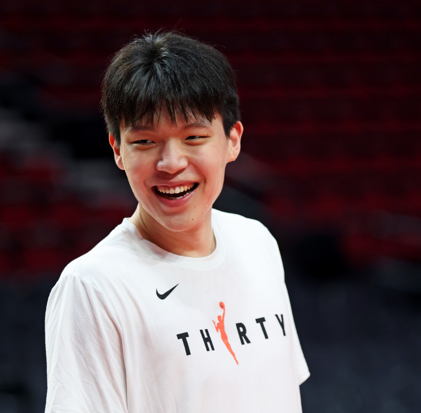 杨瀚森：NBA 一季练级，时隔 486 天重返国家队